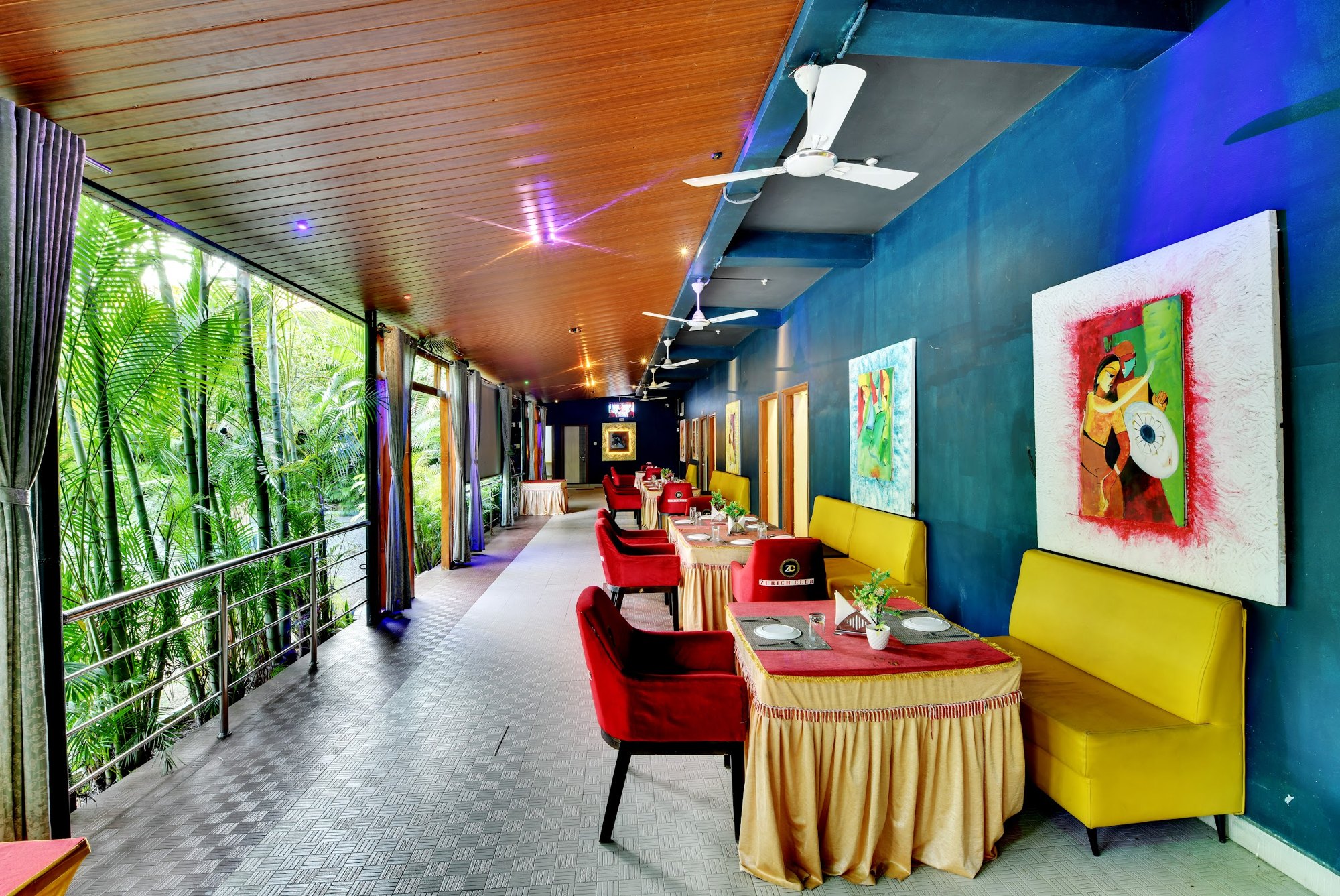 Auric Bar view 4